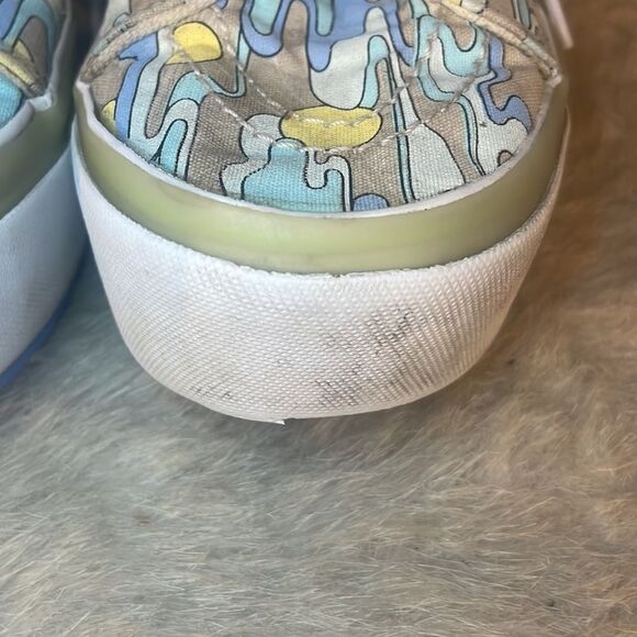 Vans shoes 4.5 (5225B) - Picture 3 of 9